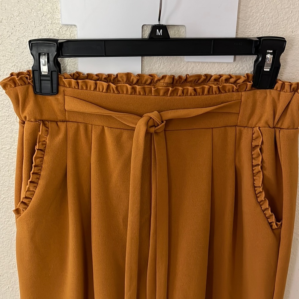Ankle high pant